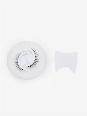 Studiowest Real Deal Natural False Eyelashes